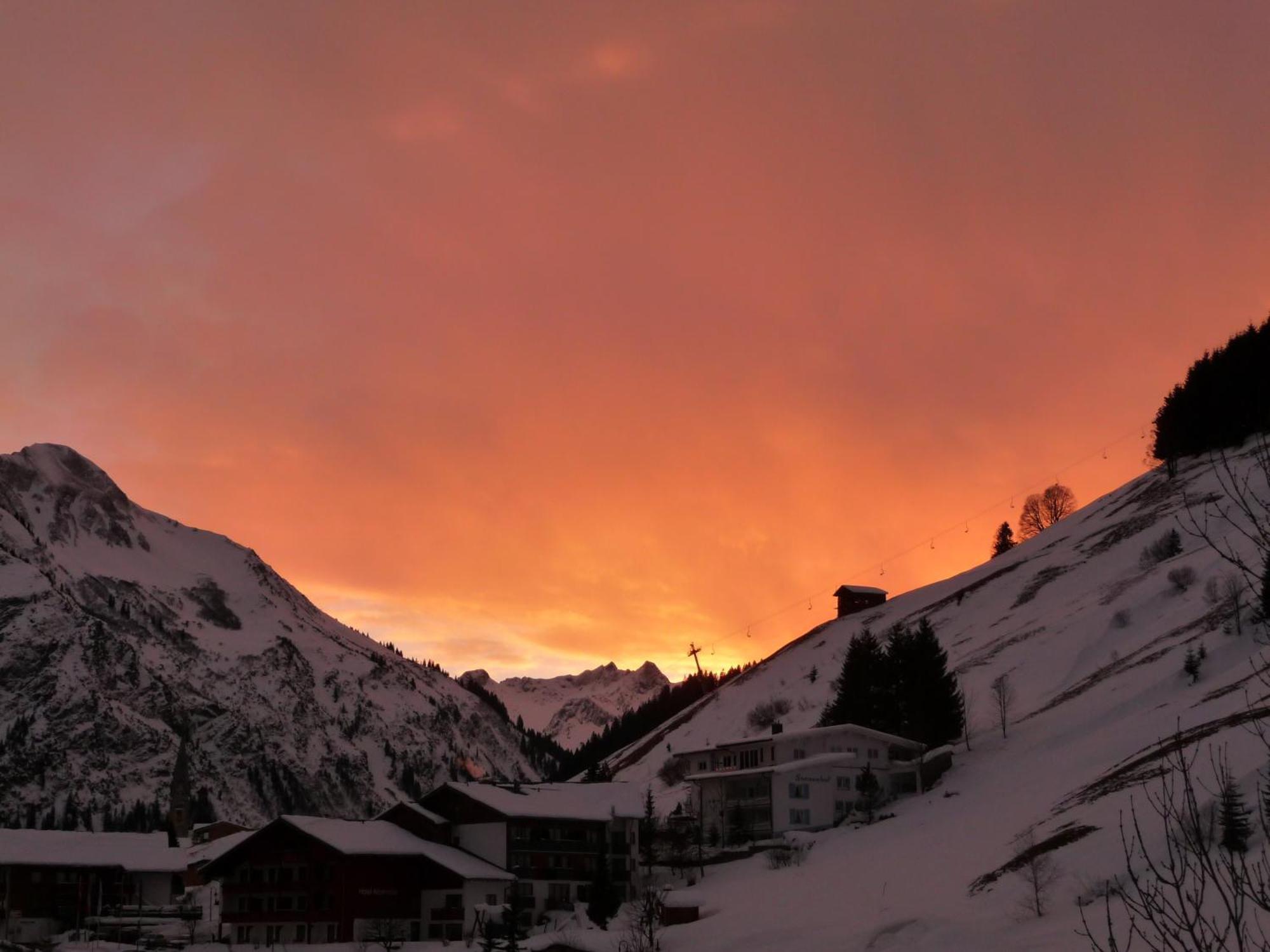 Haus Garni Luggi Leitner Hotel Mittelberg Exterior photo