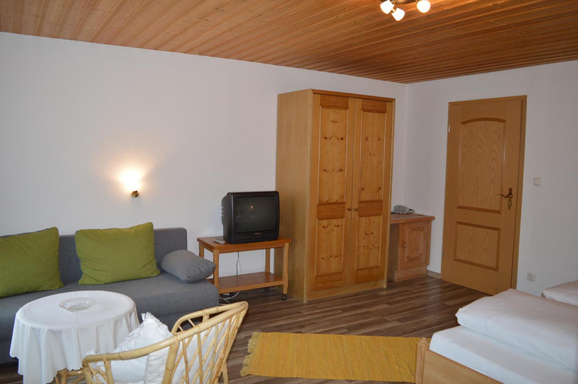 Haus Garni Luggi Leitner Hotel Mittelberg Room photo